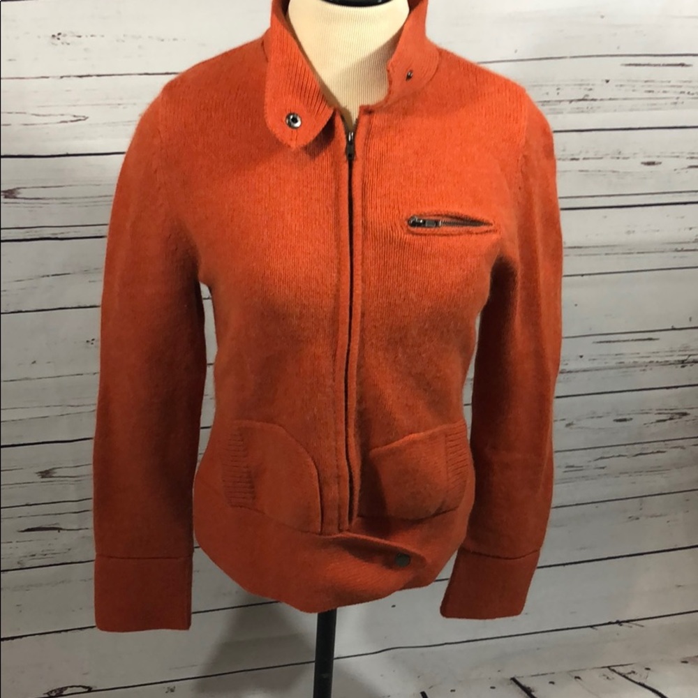 Super soft burnt orange zip carry sweater/jacket